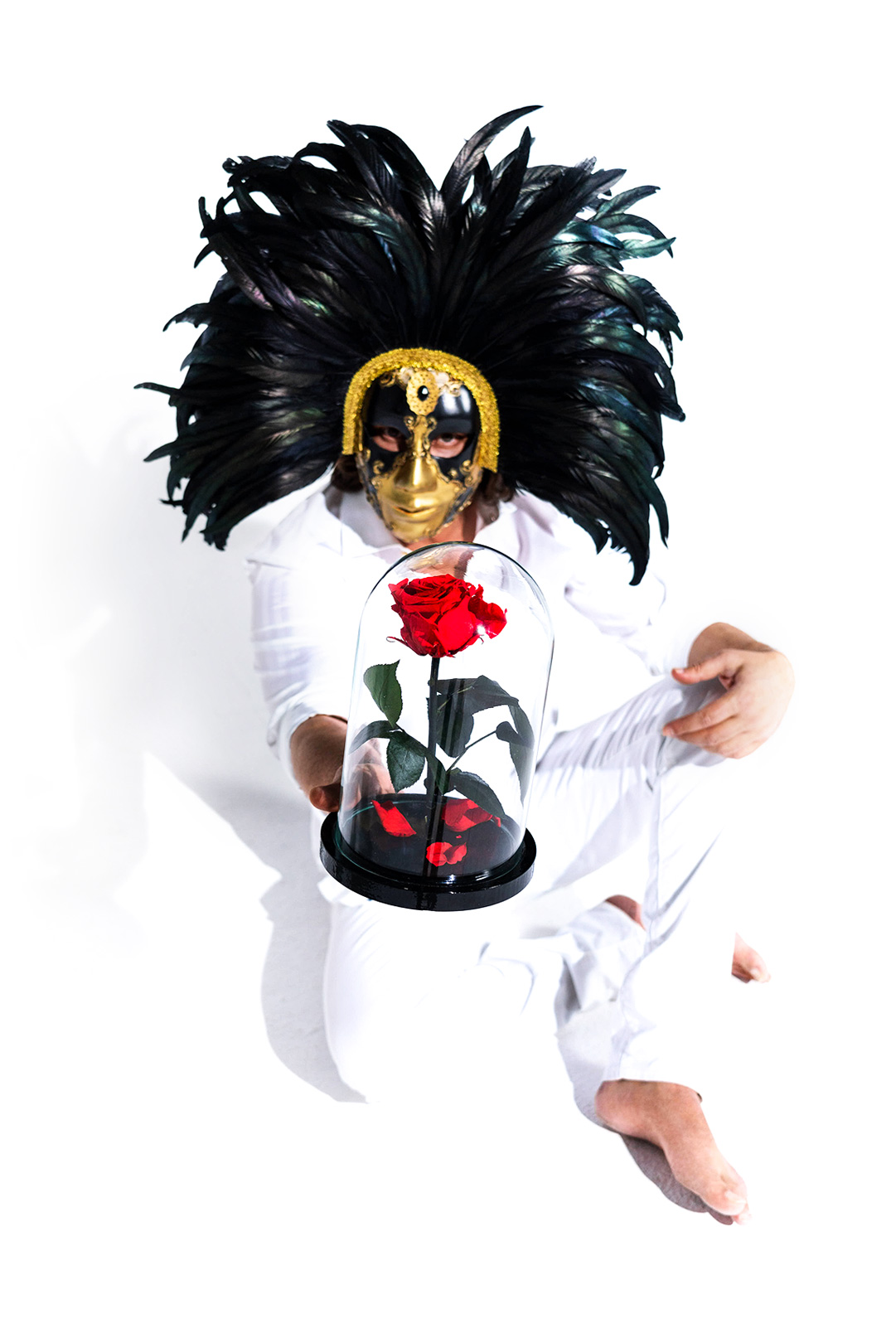 599-about-usfabrice-mask.jpg